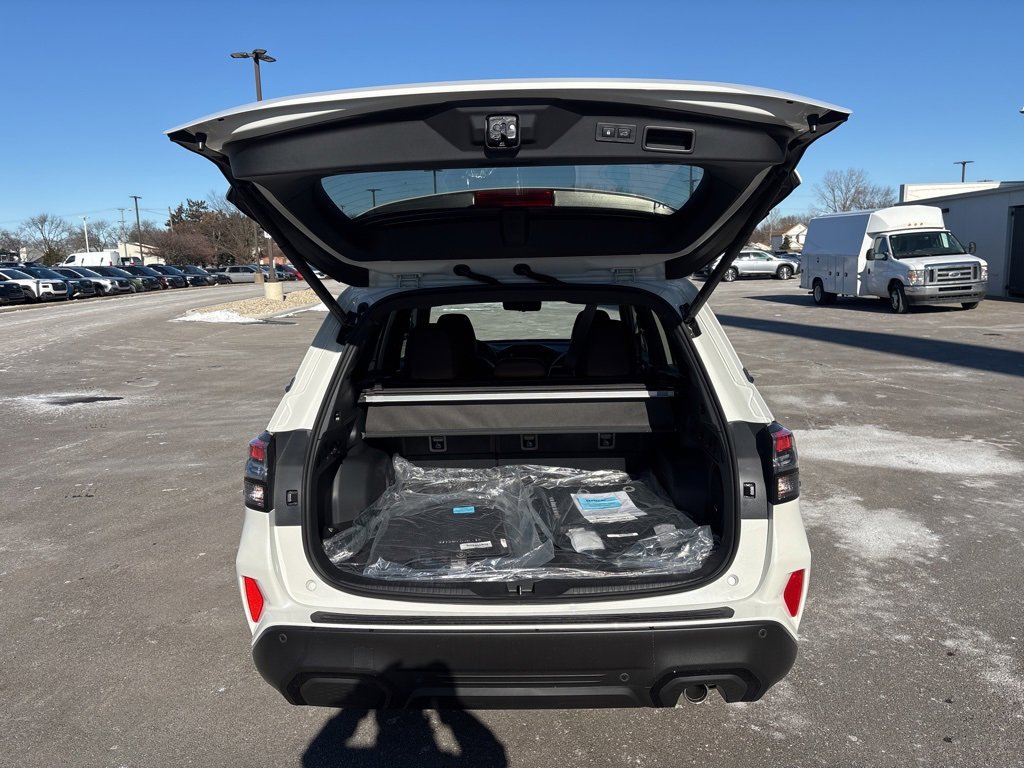 New 2025 Subaru Forester Touring image 7