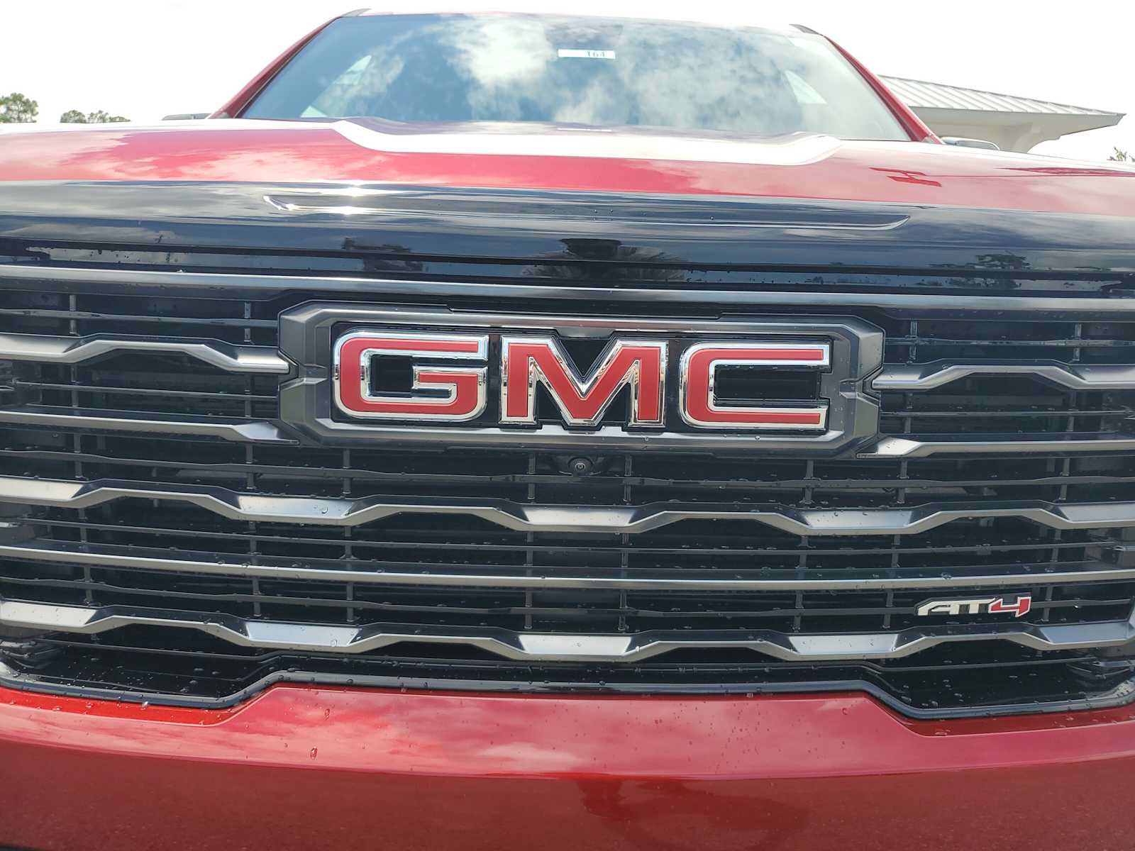 New 2026 GMC Acadia AT4 w/ Luxury Package AWD/4WD image 12