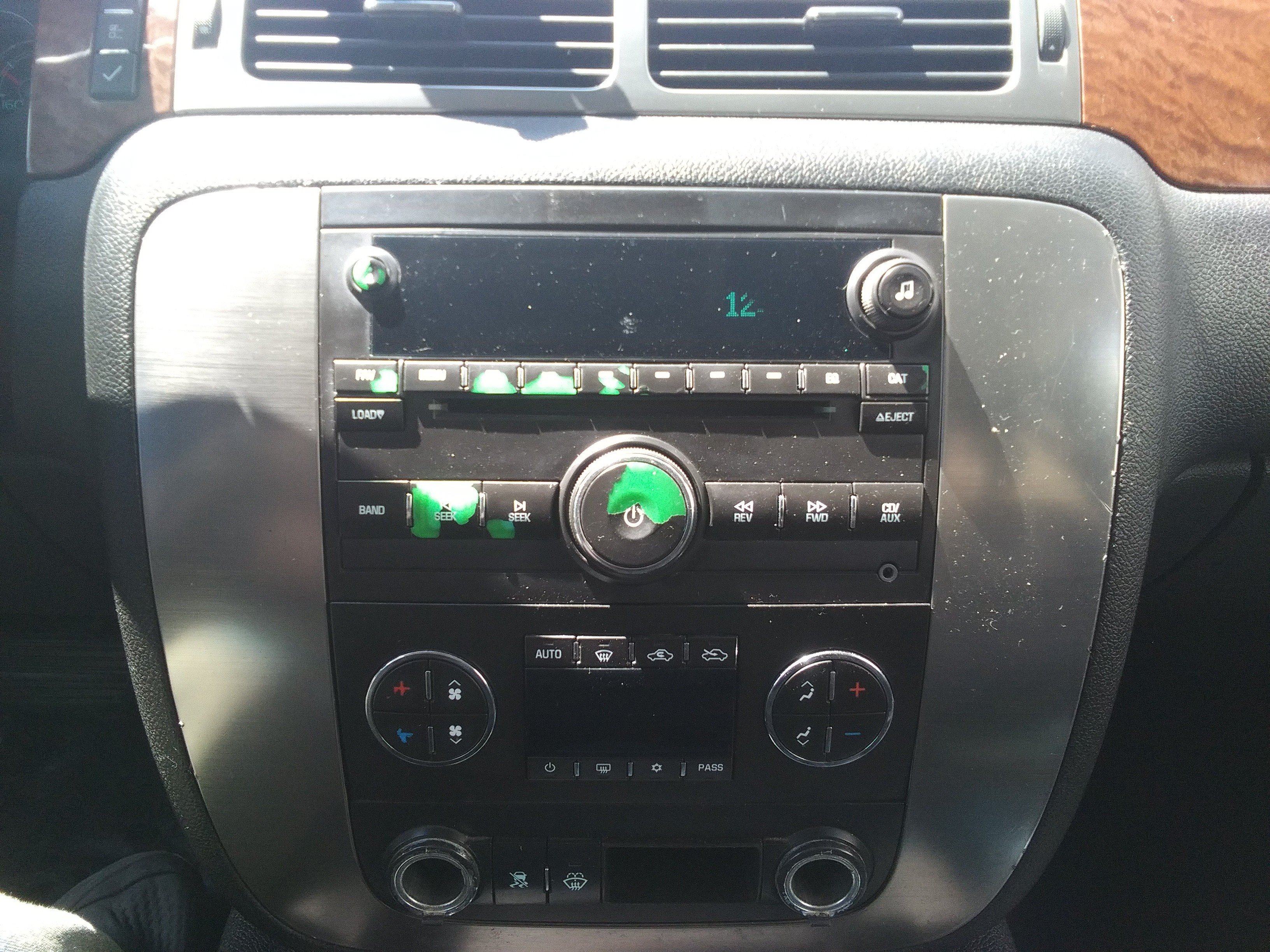 Used 2007 GMC Sierra 1500 SLT w/ SLE/SLT Trailering Package AWD/4WD image 17