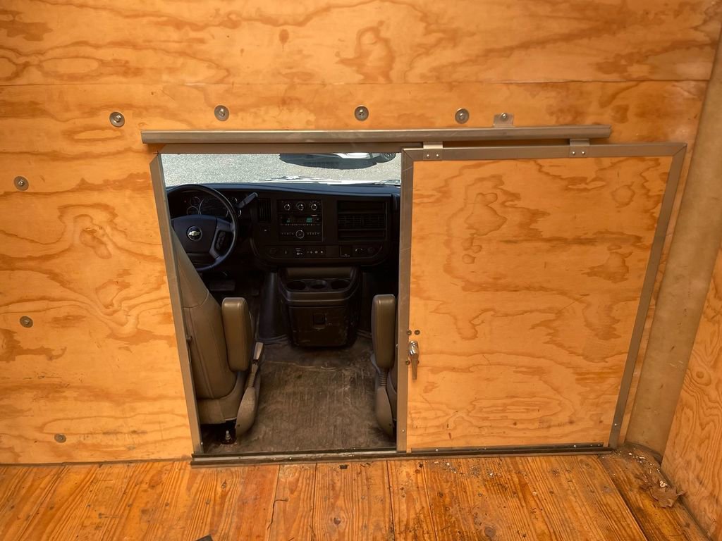 Used 2023 Chevrolet Express 3500 w/ Power Convenience Package RWD image 22