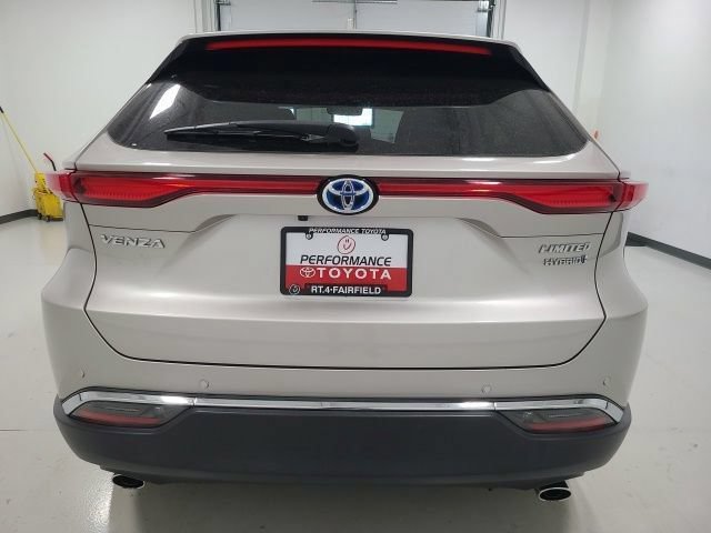 Certified 2022 Toyota Venza Limited AWD/4WD image 44