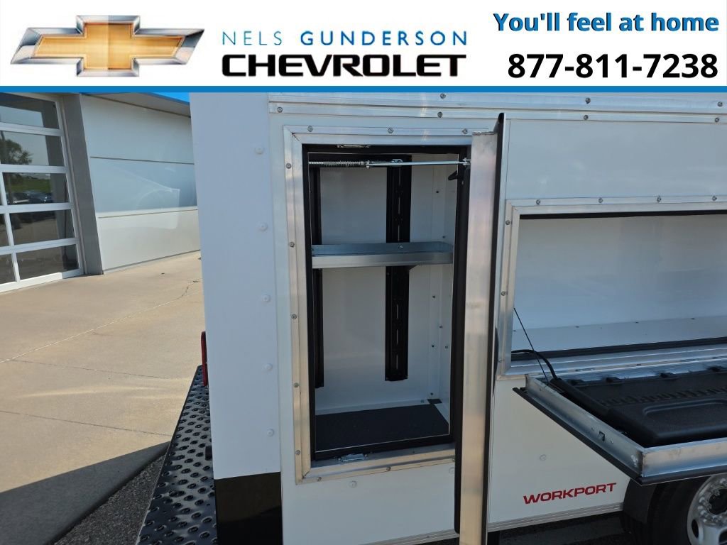 New 2025 Chevrolet Express 3500 w/ Power Convenience Package image 9