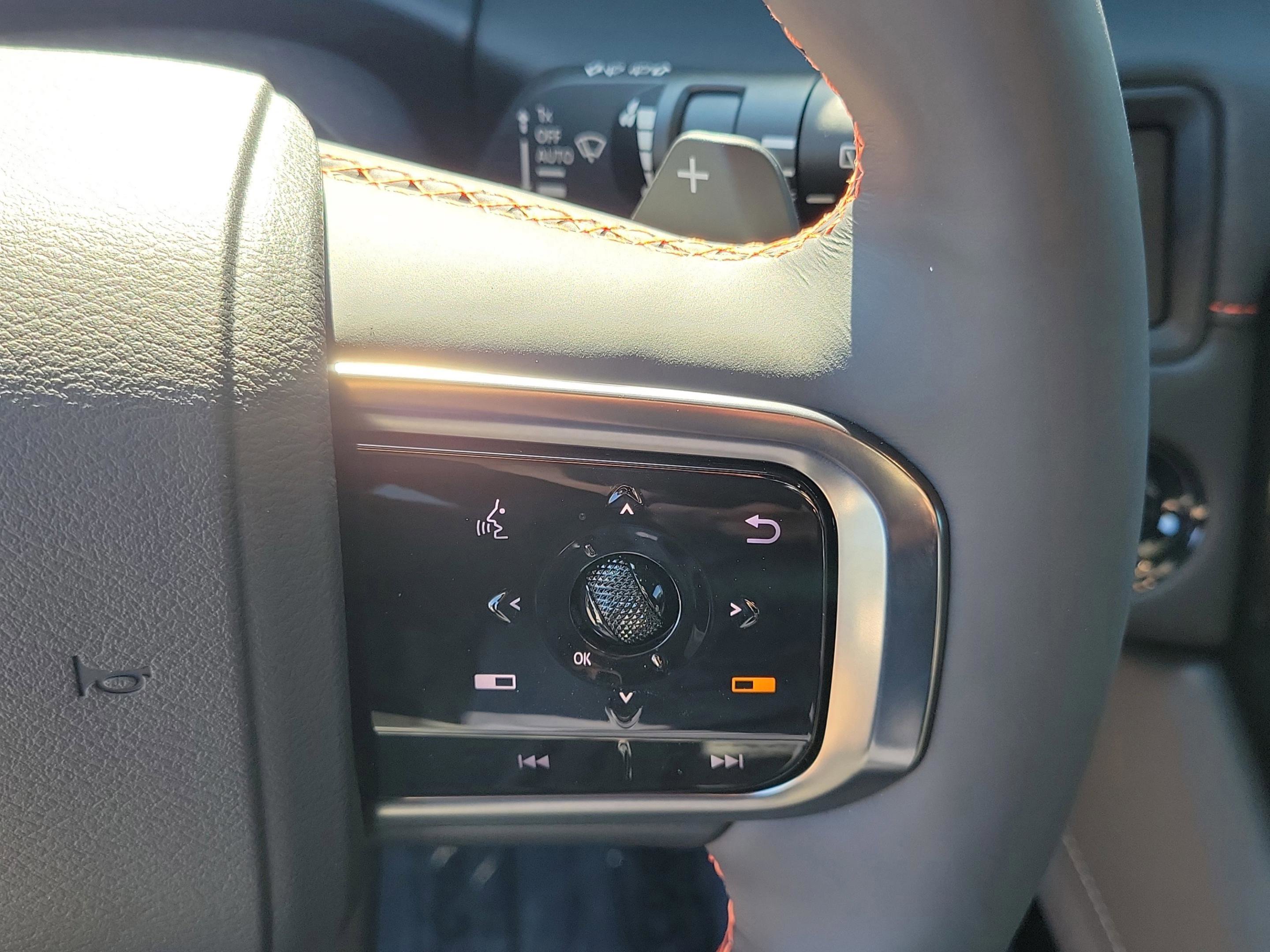 New 2025 Nissan Armada PRO-4X image 22