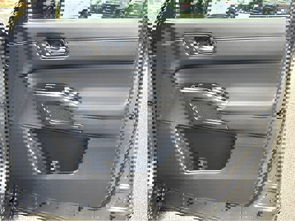 New 2026 Nissan Pathfinder SL image 12