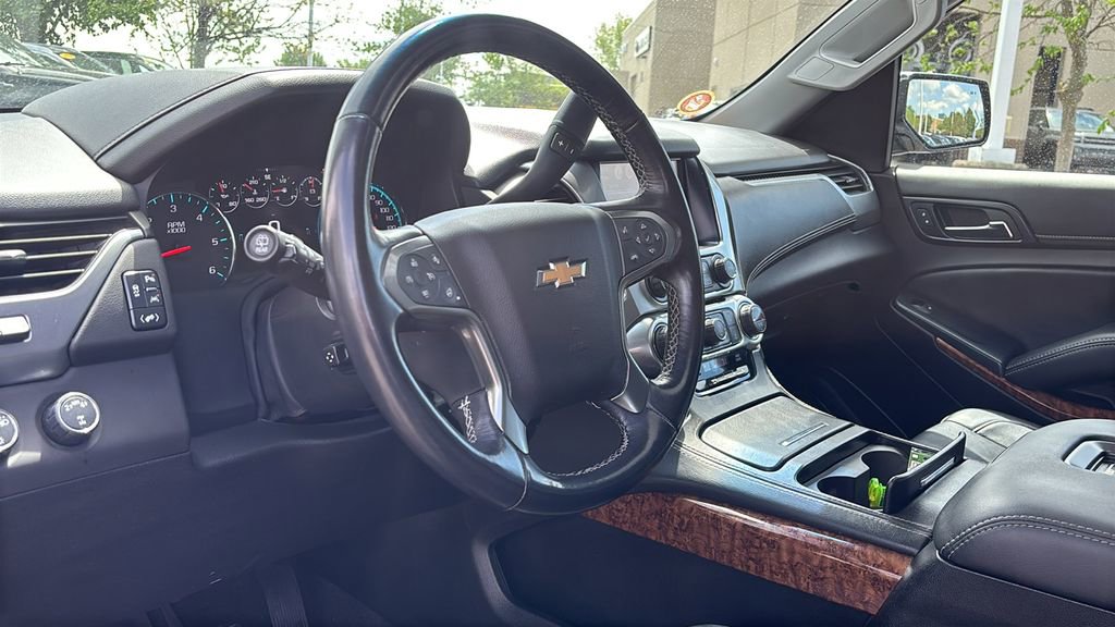 Used 2018 Chevrolet Tahoe Premier AWD/4WD image 24