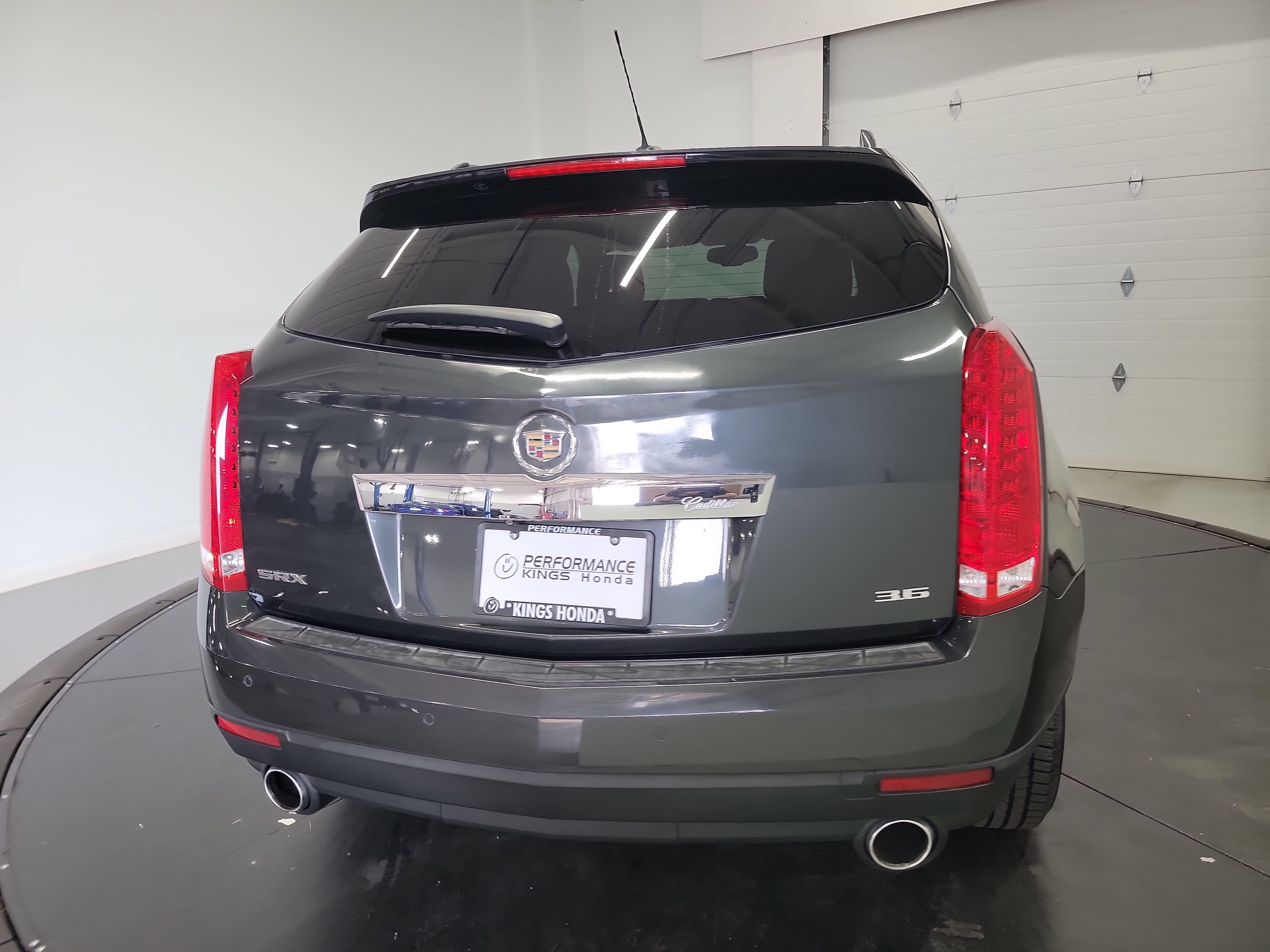 Used 2015 Cadillac SRX Luxury FWD image 8