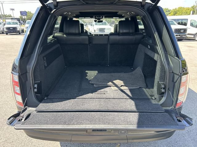 Used 2017 Land Rover Range Rover Supercharged AWD/4WD image 21