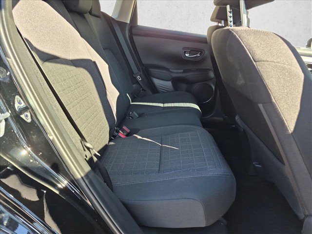 Certified 2027 Honda HR-V LX image 19