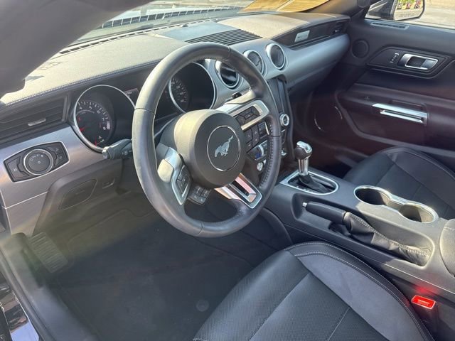 Used 2022 Ford Mustang GT Premium w/ Black Accent Package RWD image 19