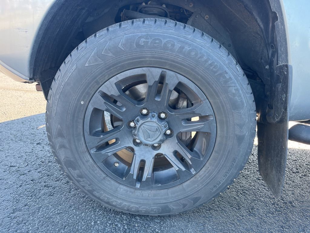 Used 2015 Toyota Tacoma PreRunner w/ SR5 Package image 9