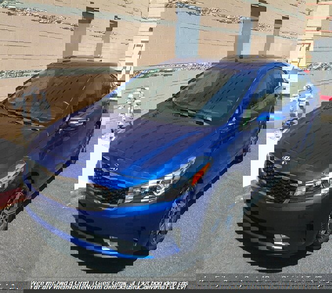 Used 2018 Kia Forte S w/ S Technology Plus Package image 3