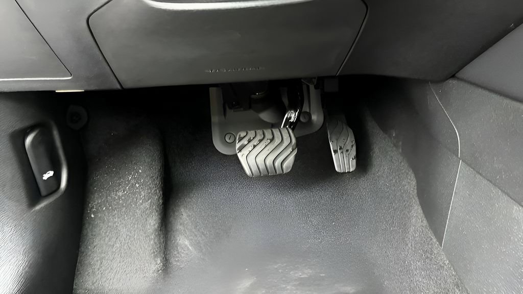 New 2025 Mitsubishi Outlander Trail Edition AWD/4WD image 16