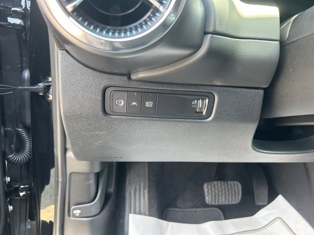 New 2026 Chevrolet Equinox EV LT image 17