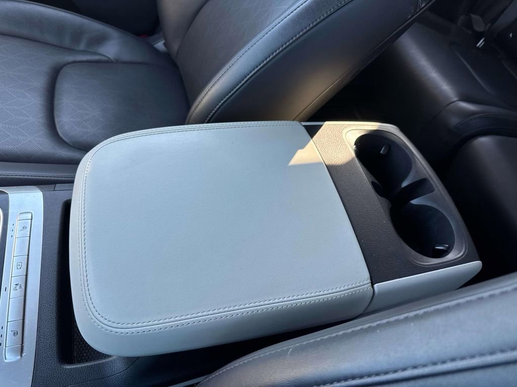 Certified 2024 Kia Carnival LX image 39