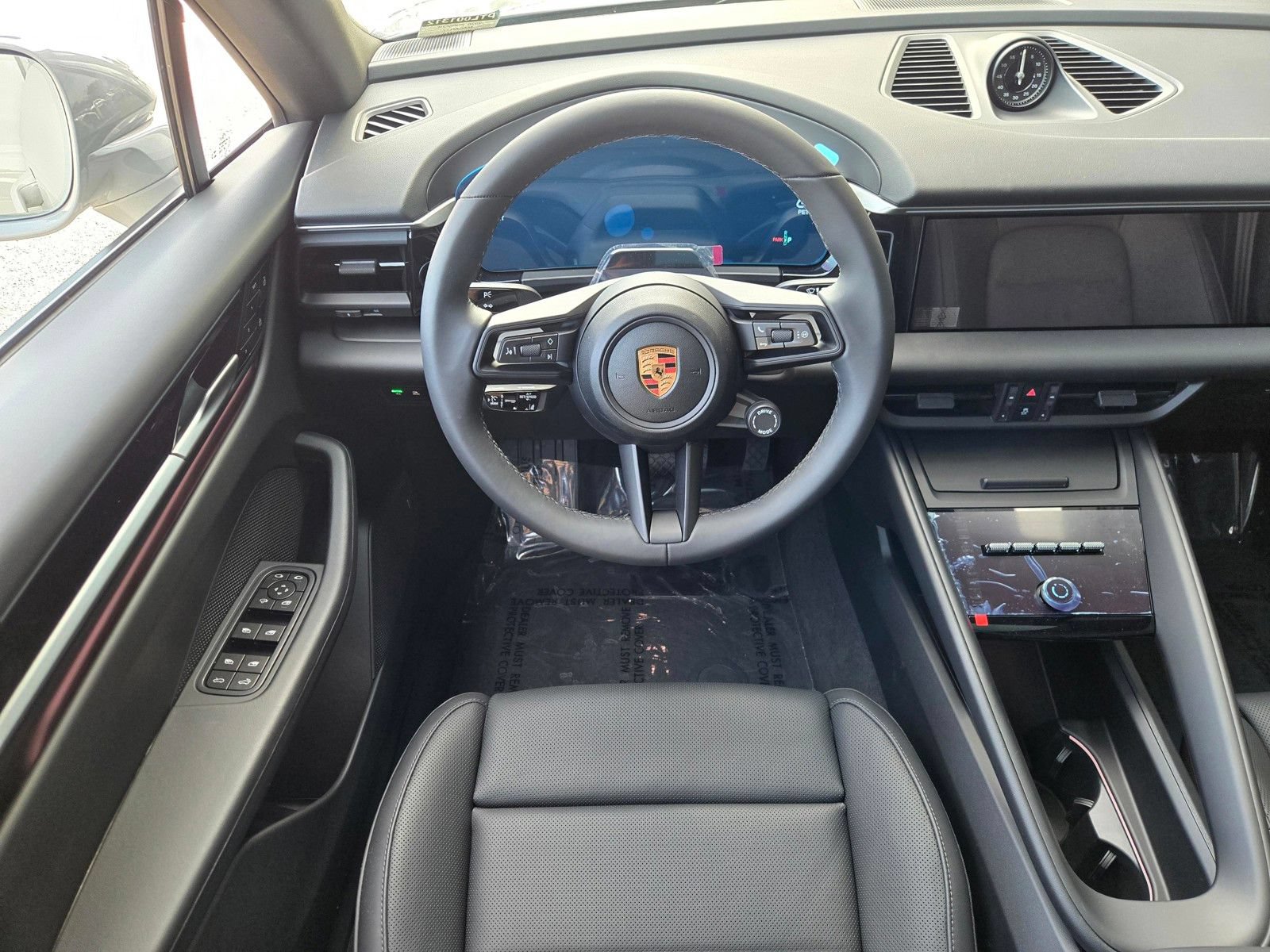 New 2026 Porsche Macan 4 Electric AWD/4WD image 14