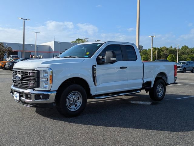 Certified 2023 Ford F250 XL w/ XL Chrome Package image 7
