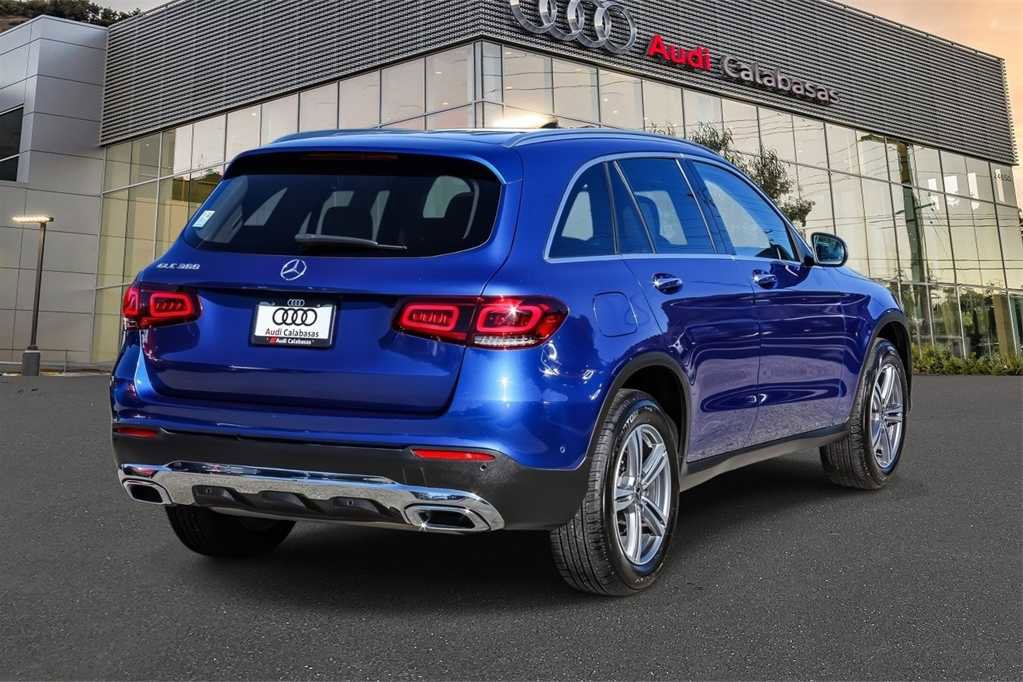 Used 2022 Mercedes-Benz GLC 300 image 4