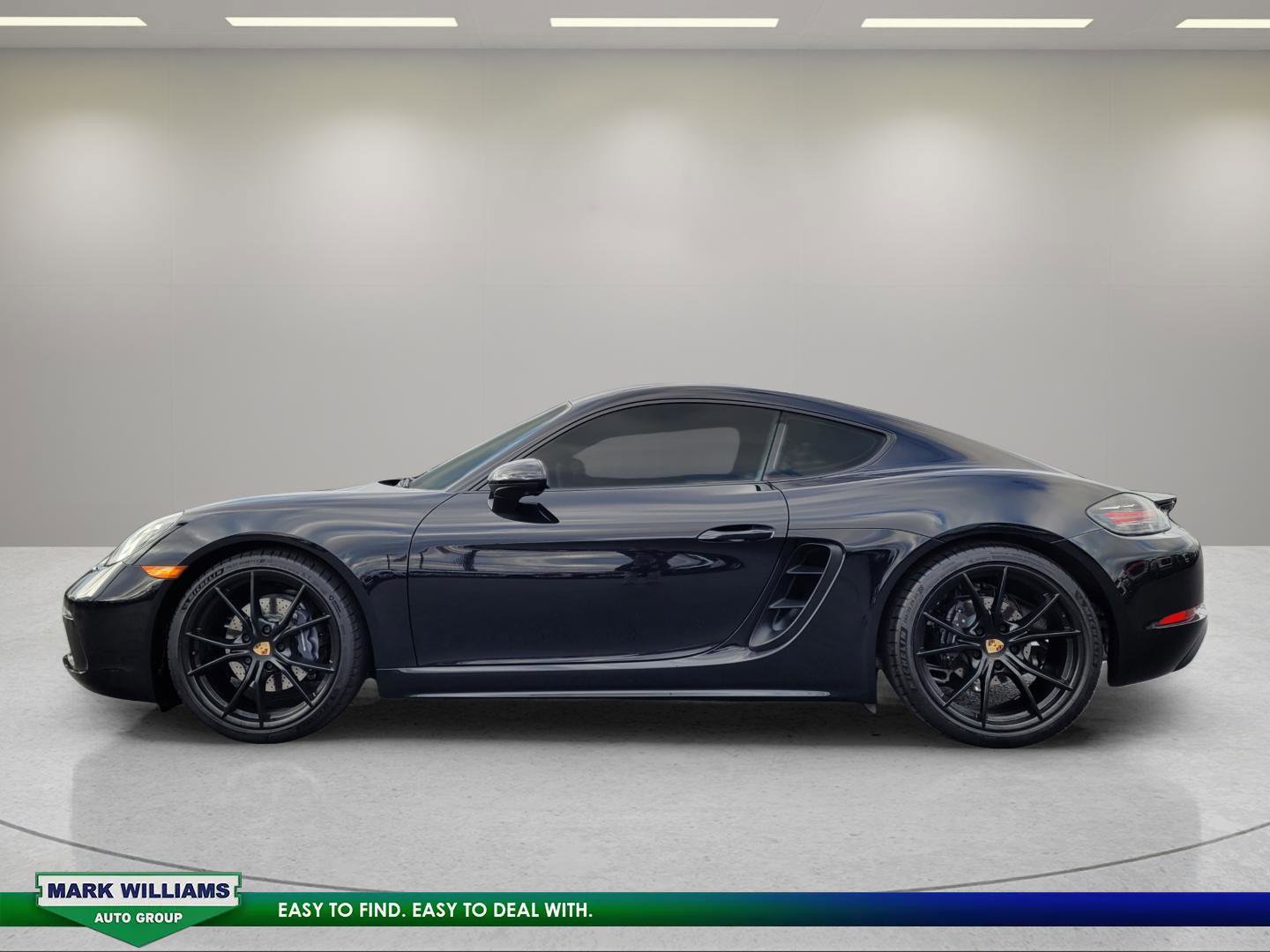 Used 2025 Porsche 718 Cayman image 7