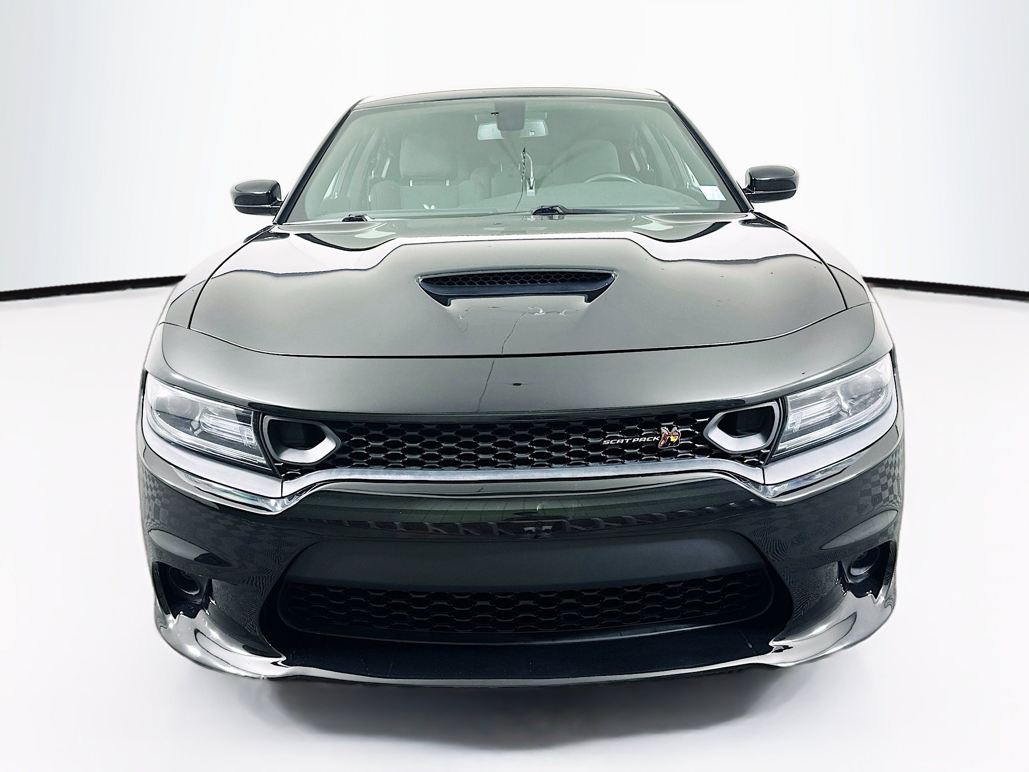 Used 2020 Dodge Charger Scat Pack RWD image 2