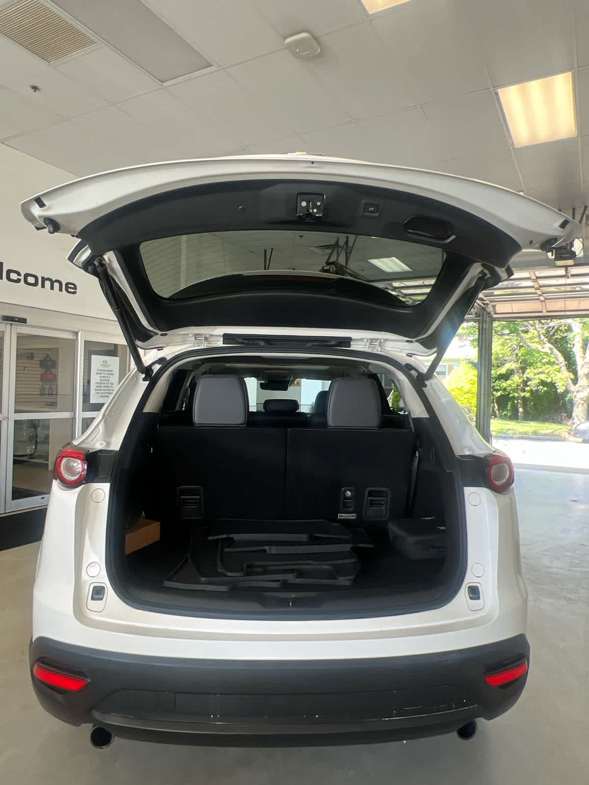 Certified 2023 MAZDA CX-9 Touring Plus AWD/4WD image 19