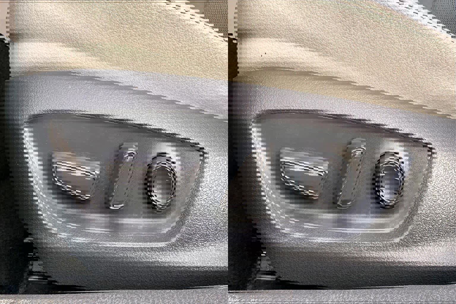 Used 2021 Toyota Camry XLE image 36