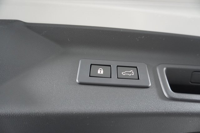 New 2025 Subaru Forester Limited w/ Popular Package image 27