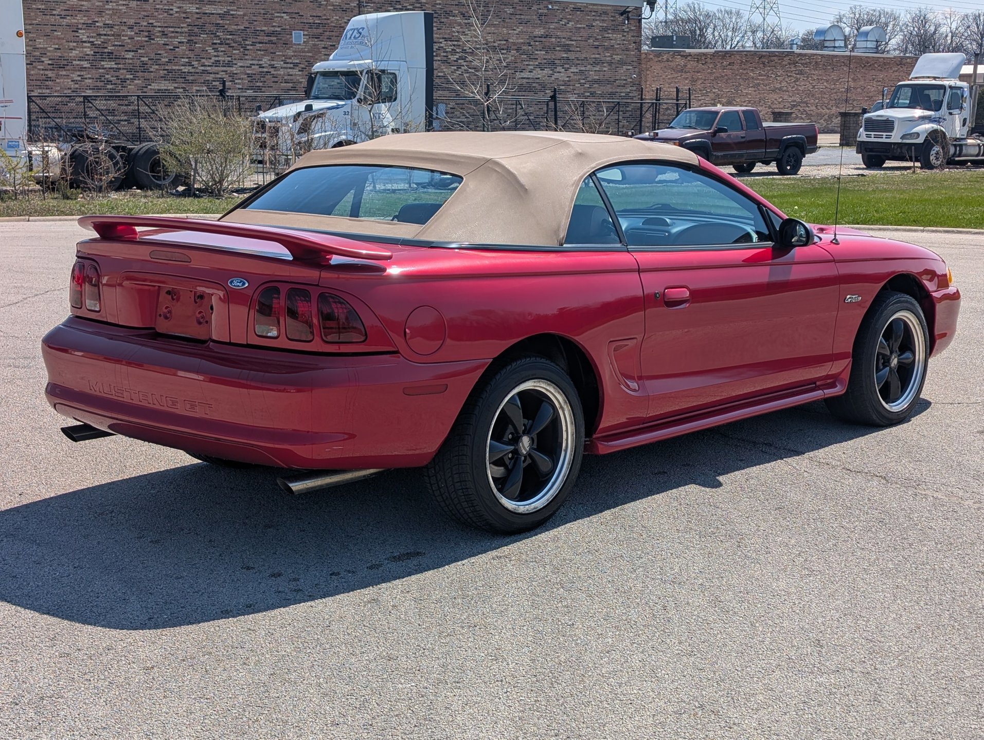 Used 1997 Ford Mustang GT image 3