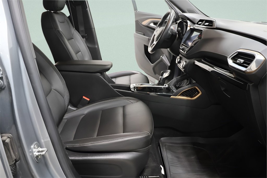 Used 2023 Chevrolet TrailBlazer ACTIV w/ Sun and Liftgate Package image 31