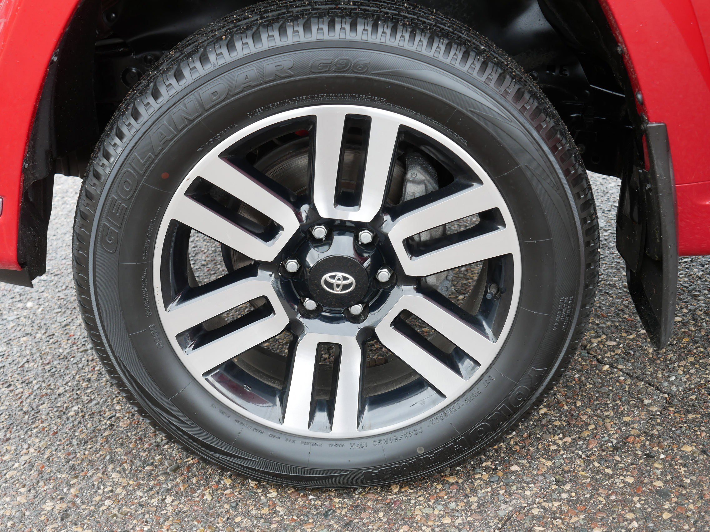Used 2023 Toyota 4Runner Limited AWD/4WD image 15