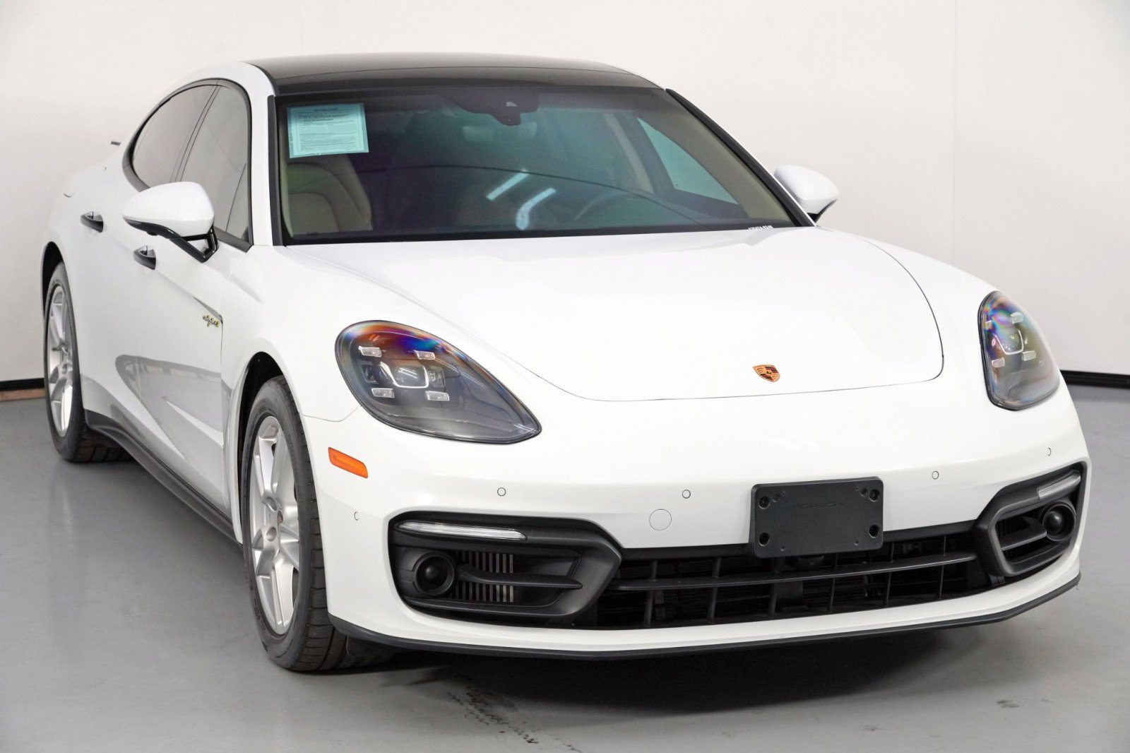 Used 2023 Porsche Panamera 4 image 56