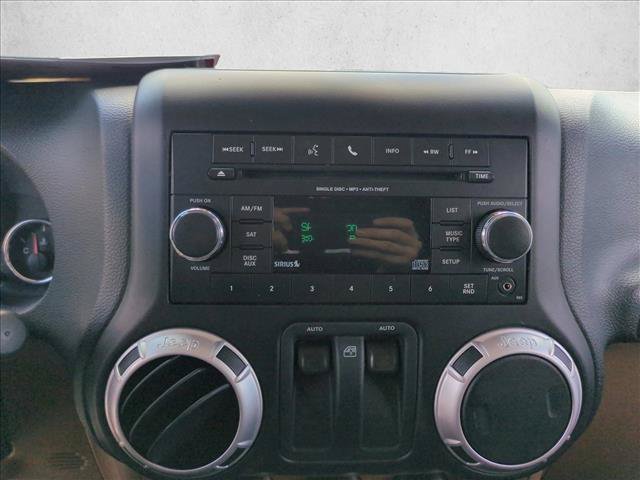 Used 2013 Jeep Wrangler Sahara w/ Connectivity Group AWD/4WD image 13