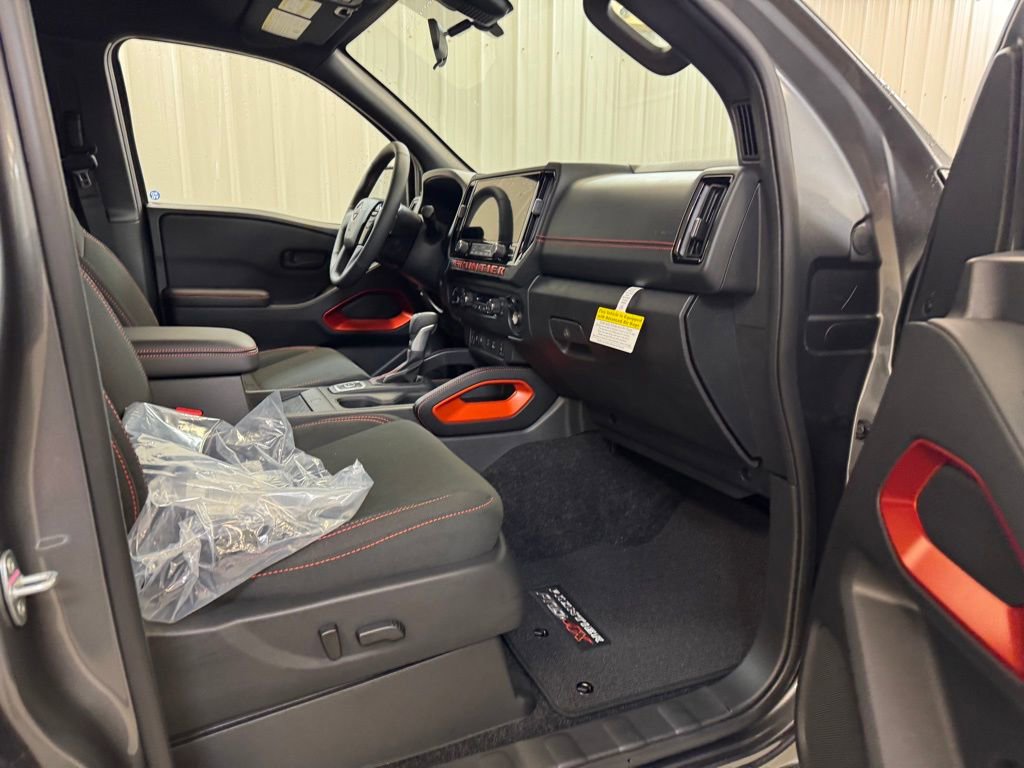New 2026 Nissan Frontier PRO-4X w/ Pro-4x Convenience Package image 26
