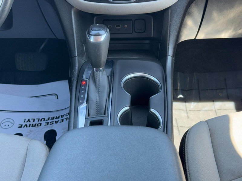 Used 2020 Chevrolet Equinox LS w/ LS Convenience Package image 14