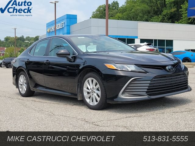 Used 2023 Toyota Camry LE FWD image 2