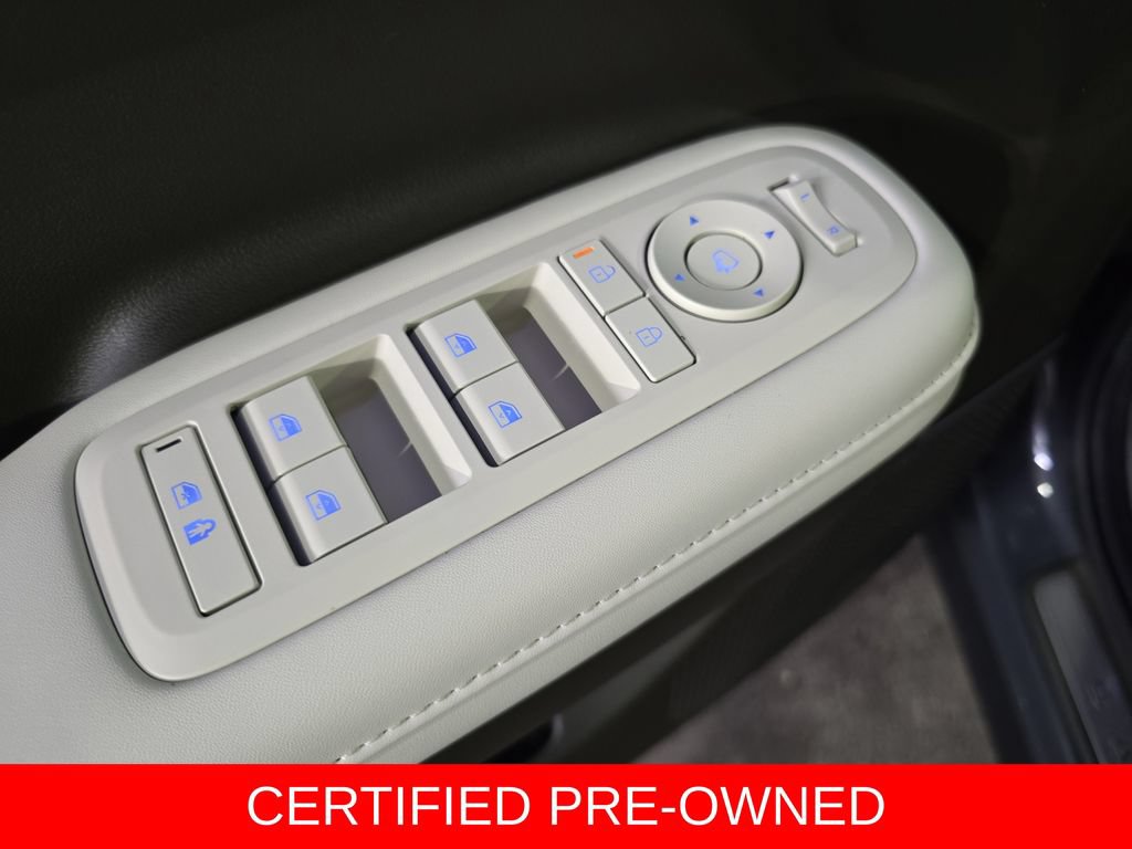 Used 2025 Hyundai Santa Fe Calligraphy FWD image 30