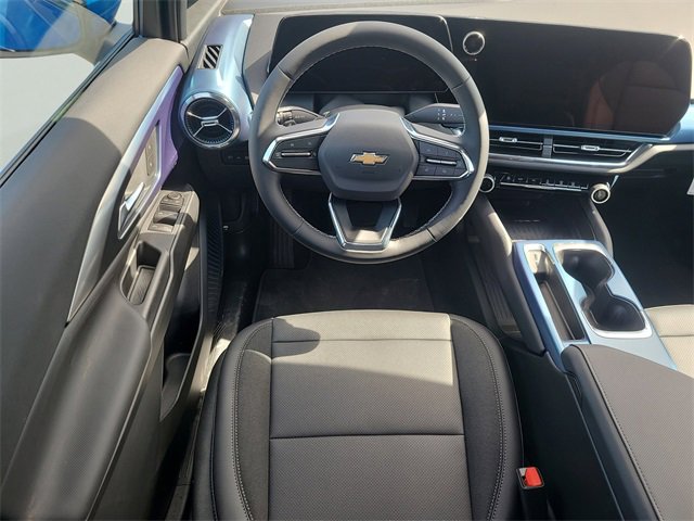 New 2026 Chevrolet Equinox EV LT image 17