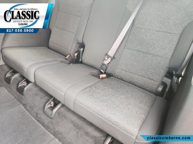 Used 2024 Chevrolet Traverse LT w/ LPO, Floor Liner Package FWD image 29