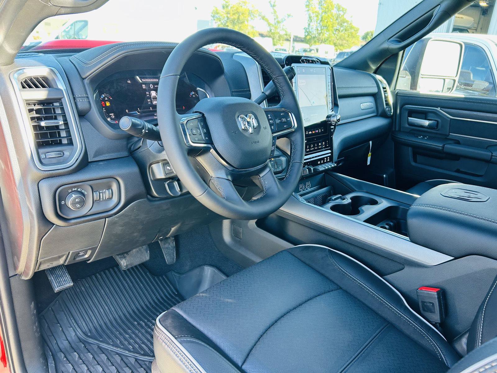 New 2027 RAM 2500 Laramie AWD/4WD image 17