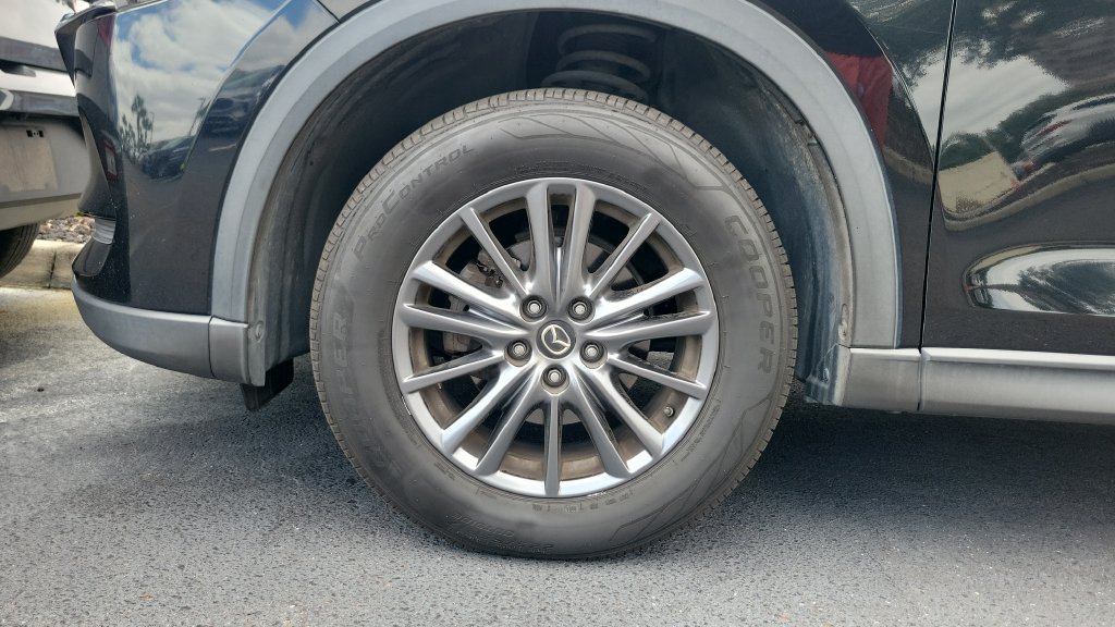 Used 2020 MAZDA CX-5 Touring AWD/4WD image 3