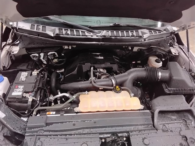 Used 2018 Ford F150 XLT w/ Equipment Group 302A Luxury image 16