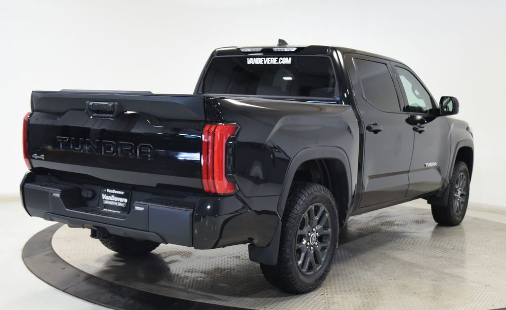 Used 2024 Toyota Tundra SR5 AWD/4WD image 11