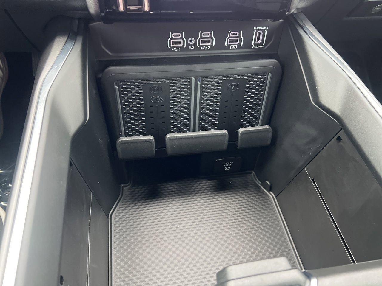 New 2026 RAM 1500 Laramie w/ Night Edition image 27