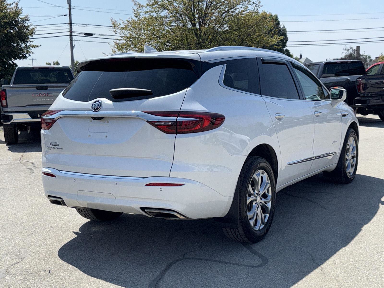 Used 2020 Buick Enclave Avenir w/ Avenir Technology Package image 5