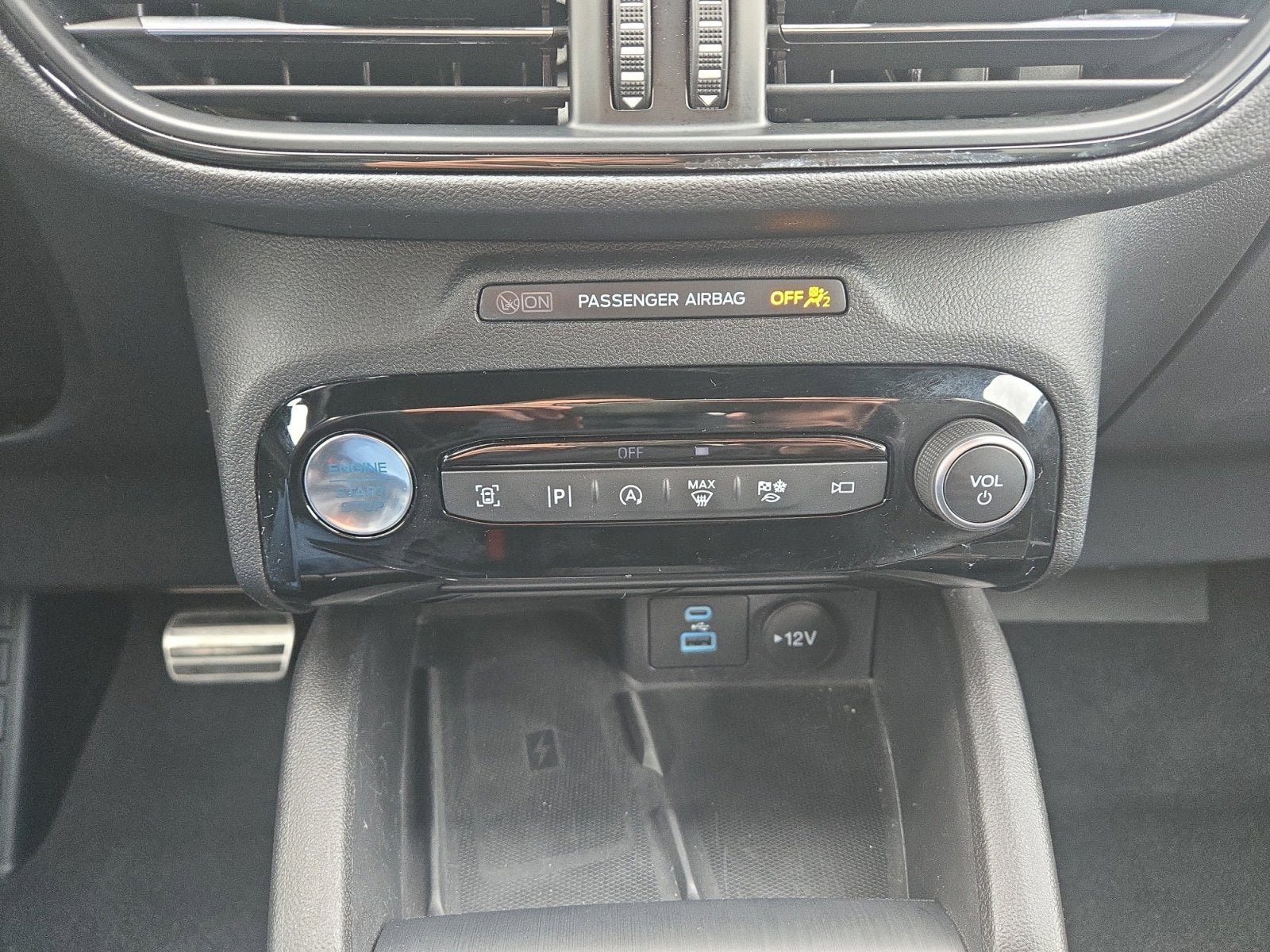 Certified 2023 Ford Escape ST-Line Elite AWD/4WD image 20
