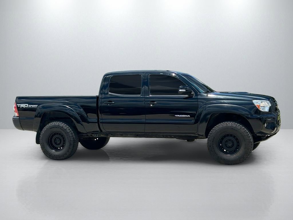 Used 2015 Toyota Tacoma 4x4 Double Cab w/ TRD Sport Package image 4