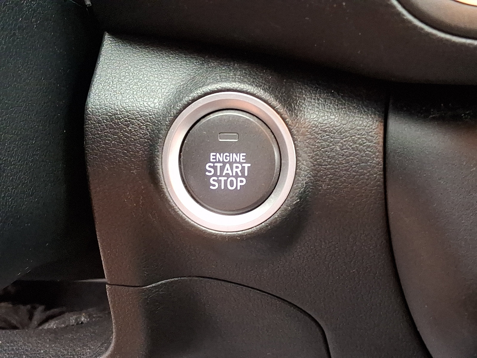 Certified 2023 Hyundai Kona SEL AWD/4WD image 25