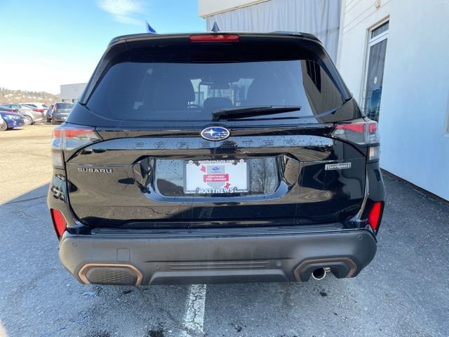 Used 2025 Subaru Forester Sport image 4