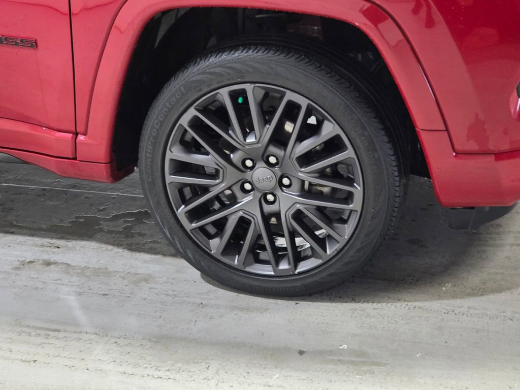 Certified 2022 Jeep Compass Limited image 10