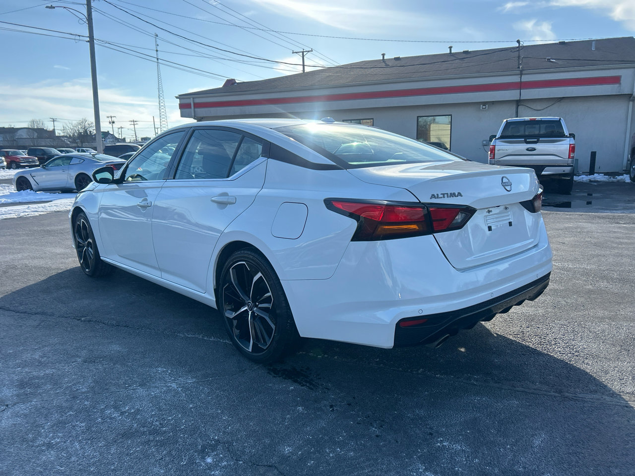 Used 2024 Nissan Altima 2.5 SR image 6
