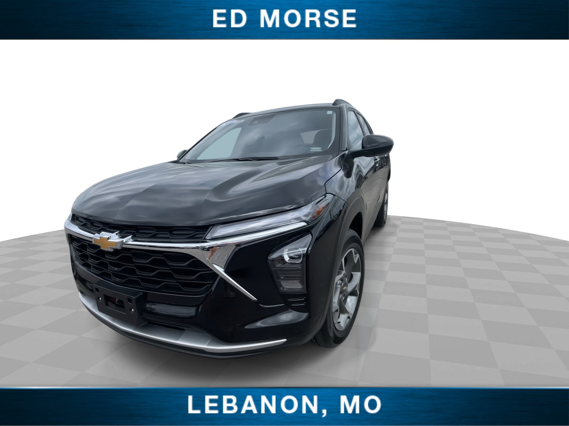 Used 2025 Chevrolet Trax LT w/ LT Convenience Package FWD image 3